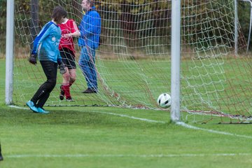 Bild 99 - B-Juniorinnen SG Mittelholstein - SV Frisia 03 Risum-Lindholm : Ergebnis: 1:12